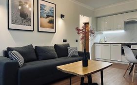 Sun Clock Apartment